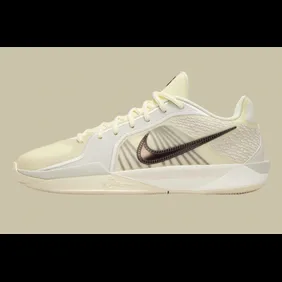 Nike-Sabrina-2-Relentless-Coconut-Milk-FQ2174-102-1