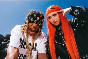 Amelia Moore Featuring Teezo Touchdown - 