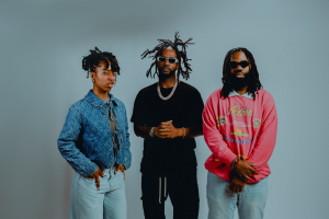 (L-R) Kennedy Ryon, Juicy J, Swanky