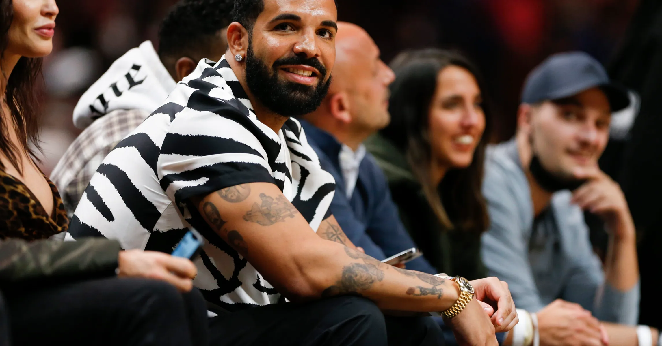 Adin Ross Claims Drake Would Defeat Kendrick Lamar in Boxing Match